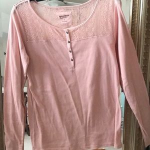Pullover Henley, long sleeve light pink